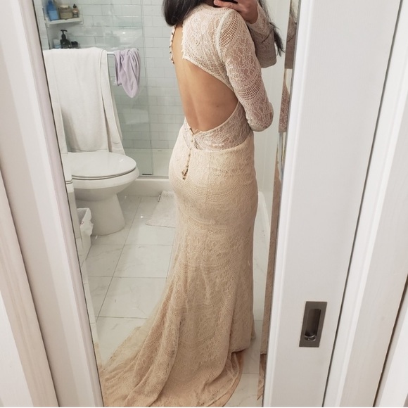 NEW TULAROSA X REVOLVE BOHO IVORY LACE LONGSLEEVE WEDDING DRESS GOWN 4 - Picture 12 of 17